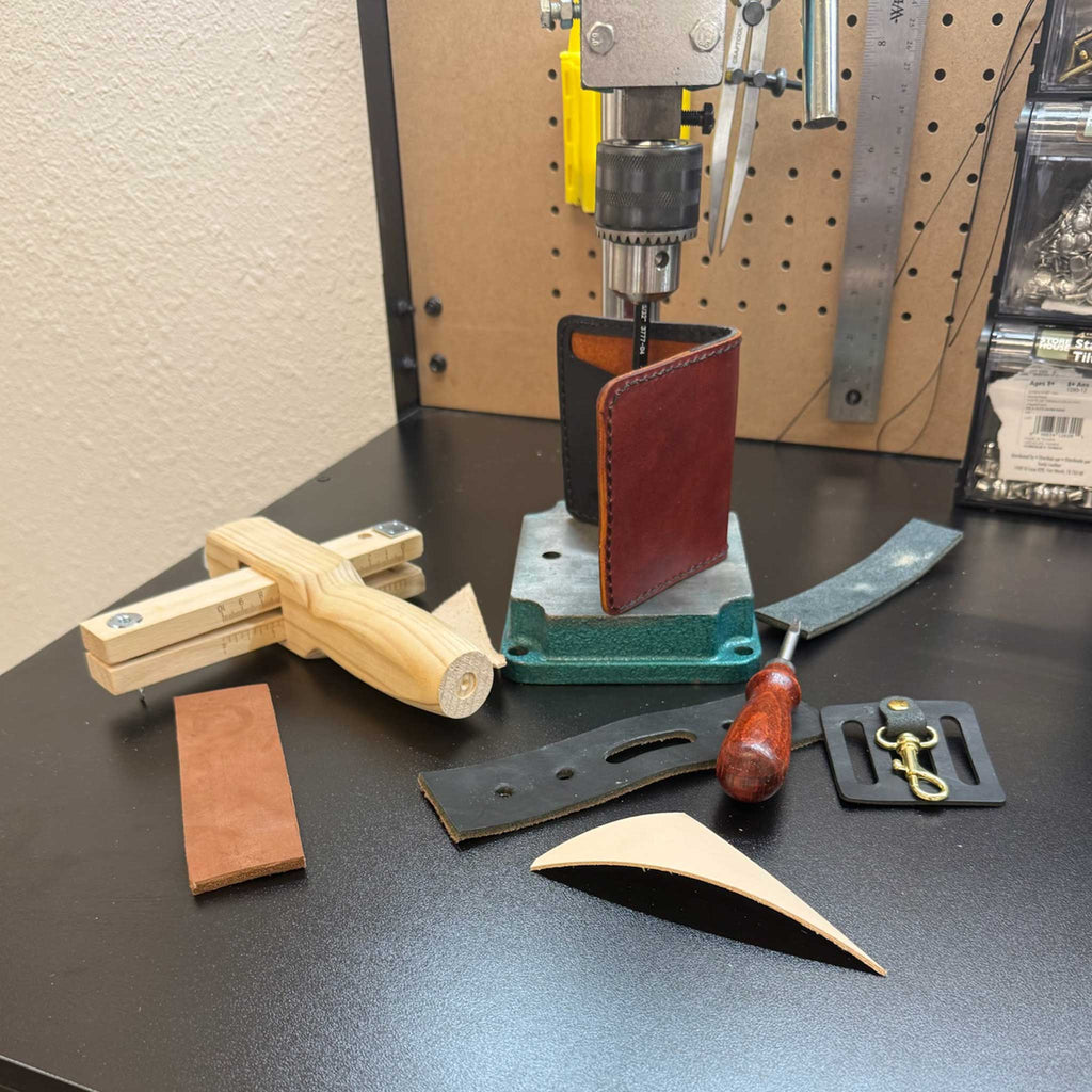 Junction Wallet — Hybrid Bifold